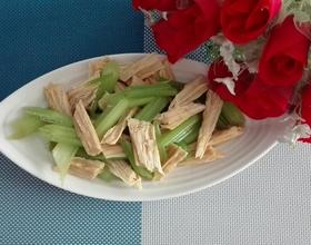 芹菜拌腐竹[图]