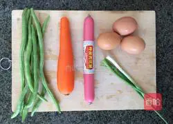 How to make colorful fried rice Illustration 1