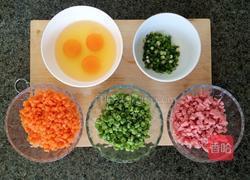 五彩炒饭的做法图解2