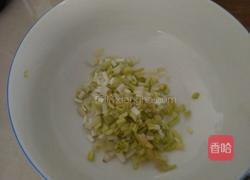 蘑菇蛋花汤的做法图解3