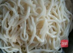 青菜火腿炒面的做法图解2