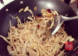 杏鲍菇炒肉的做法图解6