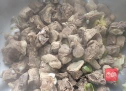 排骨火锅的做法图解4