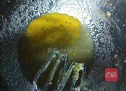 香葱油酥饼干的做法图解3