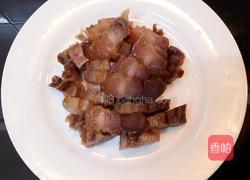 西芹辣椒炒腊肉的做法图解5