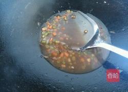 浇汁鸡蛋的做法图解2