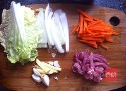 白菜肉丝面的做法图解1