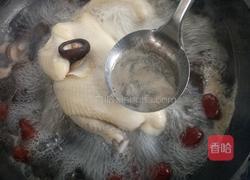 香菇粉皮参鸡汤煲的做法图解13