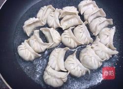 煎饺的做法图解4