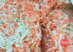 西葫芦萝卜鸡蛋馅饺子的做法图解1