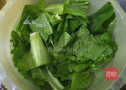 芥菜番薯鲮鱼丸汤的做法图解2