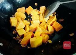 虾米焖南瓜的做法图解5