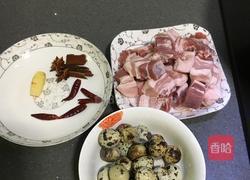 鹌鹑蛋红烧肉(红红火火)的做法图解1