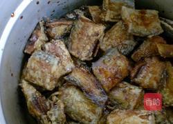 年夜饭菜谱酥焖带鱼的做法图解4