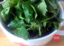 芹菜豆腐肉末汤的做法图解2