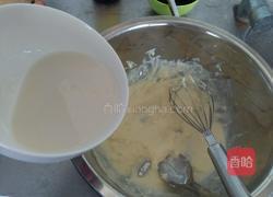 轻乳酪蛋糕的做法图解2