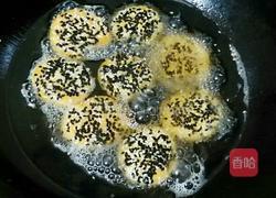 炸芝麻南瓜饼的做法图解11