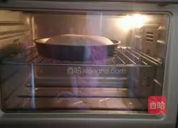 Illustration of how to make whirlwind bread 12