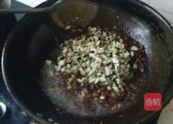 韭香茄子打卤面的做法图解6