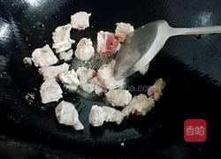 胡萝卜玉米焖排骨的做法图解4