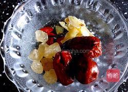 木瓜银耳百合汤的做法图解3