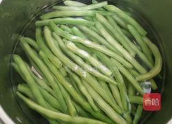 特制排骨燉豆角土豆的做法圖解3