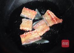 清淡养生鲫鱼豆腐汤的做法图解3