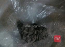 巧克力奶茶的做法图解1