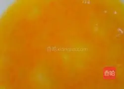 Illustration of how to make fried onion rings 1