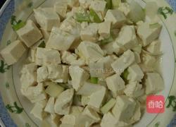 小葱拌豆腐的做法图解2