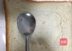 鸡蛋芝士烤吐司的做法图解1