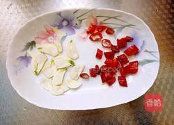 风味小炒黄瓜片的做法图解1