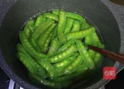 蒜蓉培根荷兰豆的做法图解2