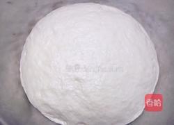 花生包子的做法图解1