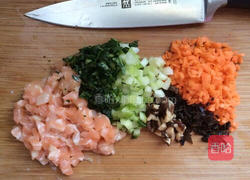 油面筋塞三文鱼的做法图解3