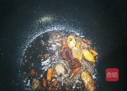 辣酱炒鱿鱼圈的做法图解3