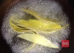 糖渍柚子皮的做法图解3