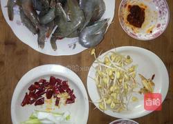 麻辣大虾的做法图解1