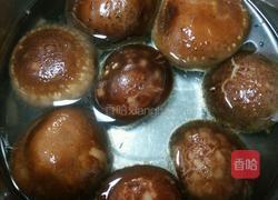 酱香菇扒油菜的做法图解2