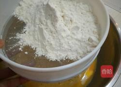 戚风蛋糕的做法图解5