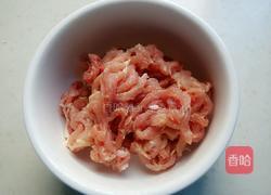 青红椒炒肉丝的做法图解3