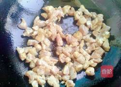 蒜香孜然猪粒的做法图解4