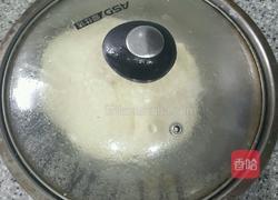 猪肉白菜木耳饺子水饺的做法图解2