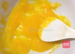 肉松沙拉蛋糕卷的做法图解3