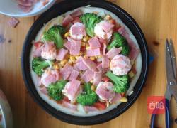 鲜虾培根披萨的做法图解5