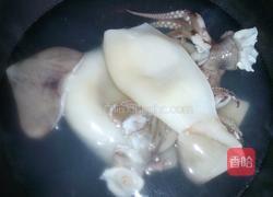 风味不同的干煸鱿鱼丝的做法图解3