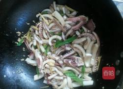 风味不同的干煸鱿鱼丝的做法图解6