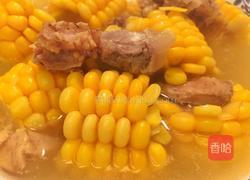 玉米排骨汤的做法图解4