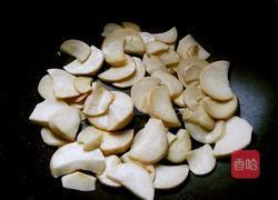 杏鲍菇炒肉片的做法图解5