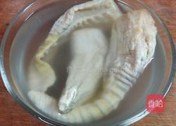 外婆笋干烧肉的做法图解1